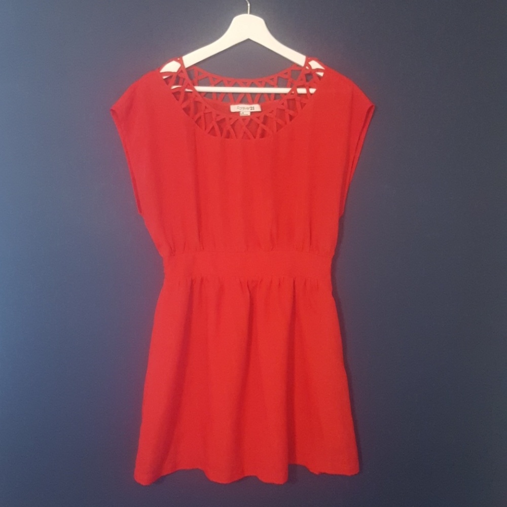 Short sleeve red dress with neck ladder detail
